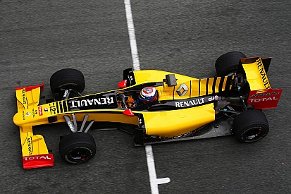 Renault has "no chance" of podiums in 2016, says Alesi