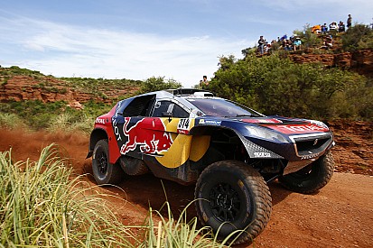 Loeb vence terceiro estágio e amplia liderança