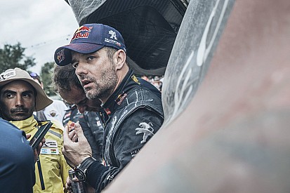 Loeb fue derrotado, pero conserva el liderato general en Dakar