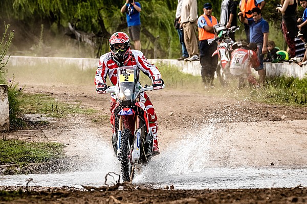 Goncalves, líder gracias a que su moto ha sido "perfecta"