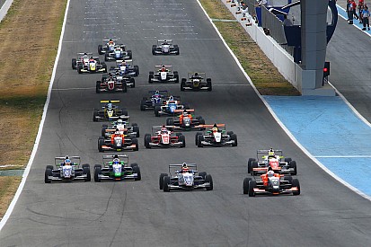 La Formule Renault 2.0 Alps annulée pour 2016