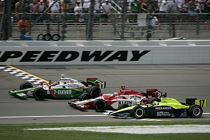 Vidéo IndyCar 2005 - Kanaan d'un souffle au Kansas!