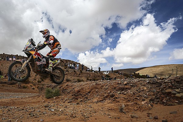 Price se apunta su tercera victoria en el Dakar