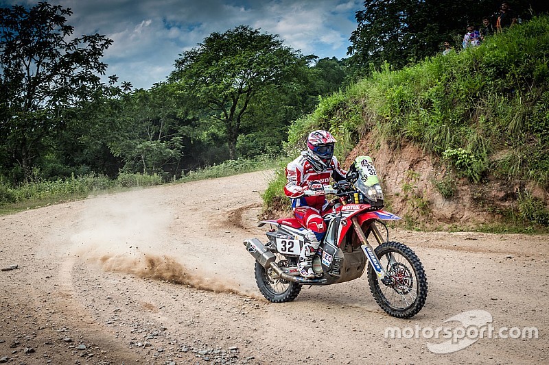 Dakar, Bianchi: "La priorità di tutti ora è Goncalves"