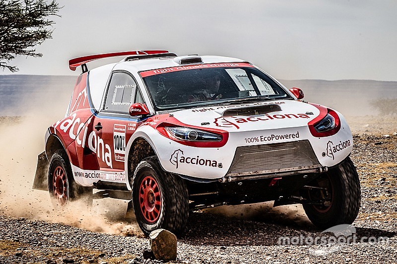 Un coche eléctrico está a una semana de terminar el Dakar