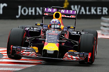 Ricciardo - Avec un moteur Mercedes, nous aurions gagné des courses