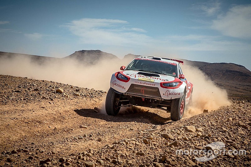 Dakar, l'obiettivo traguardo si avvicina per la Acciona
