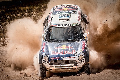 Étape 8, le point - Al-Attiyah en tête, Peterhansel retardé