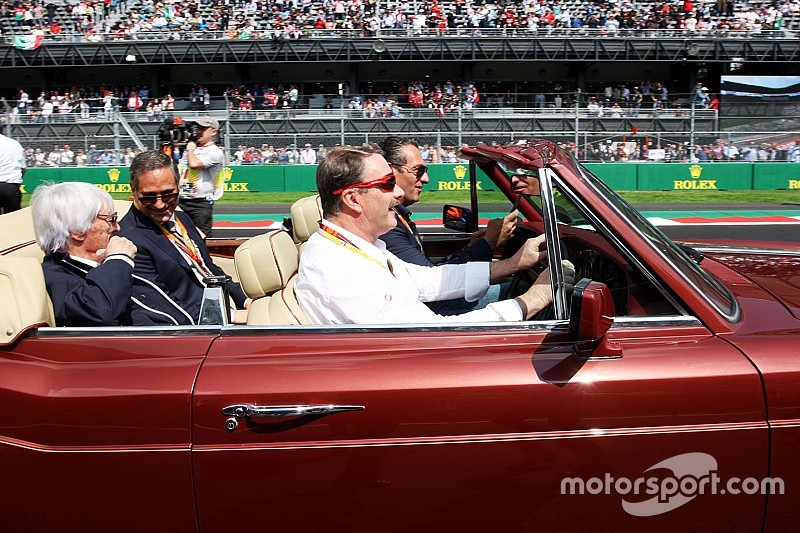 Para Mansell, Hamilton "ya es leyenda" de la F1
