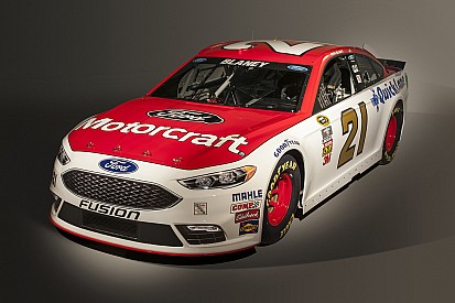 Ford unveils new nose for 2016 Sprint Cup car