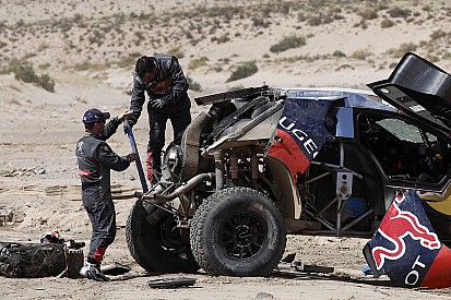 Sebastien Loeb nach dem Überschlag: „Kann den Gesamtsieg vergessen“
