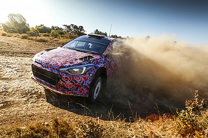 Hyundai: Neuville e Paddon piloti per i punti in Svezia