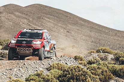 Dakar, de Villiers: "Perché hanno fermato la gara?"