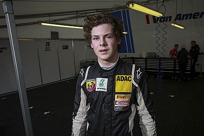 Adrian Newey satisfait des débuts de son fils en sport auto