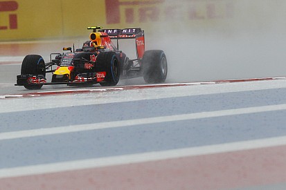 Red Bull stuurt Ricciardo en Kvyat naar regenbandentest