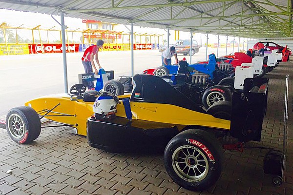 Nine drivers complete F1600 pre-season testing