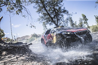 Dakar, Peterhansel: "Partenza mischiata? Da rifare!"