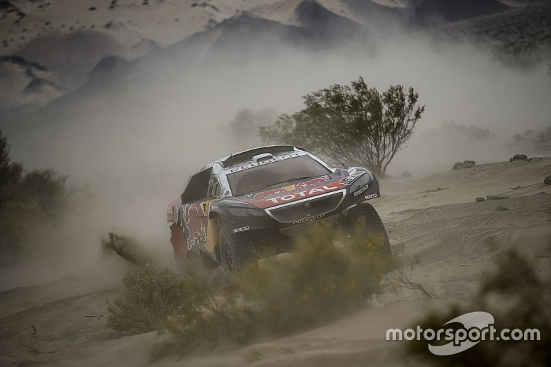 Dakar, Loeb: "Superate le difficoltà della navigazione"