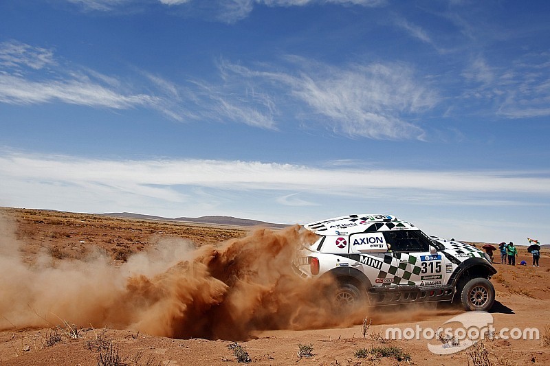 Hirvonen vence e Peterhansel mantém 40 minutos de vantagem