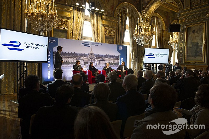 Grande entusiasmo nel mondo per l'ePrix di Parigi