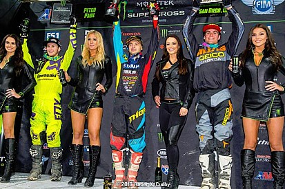 Cooper Webb viaggia a punteggio pieno nella 250