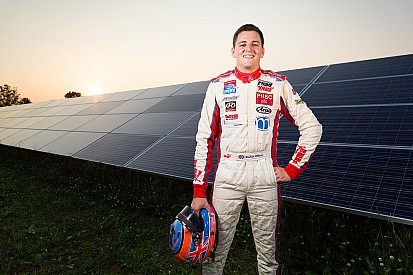 Брат Джастина Уилсона нацелен выступить в Indy 500