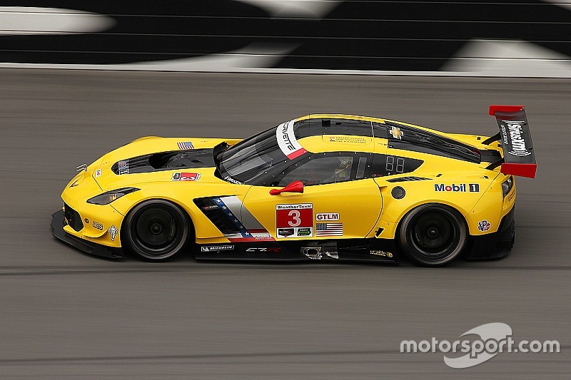 Corvette Racing at Daytona: Going for a Rolex repeat