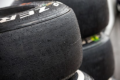 Pirelli se diz pronta para fazer pneus mais duráveis