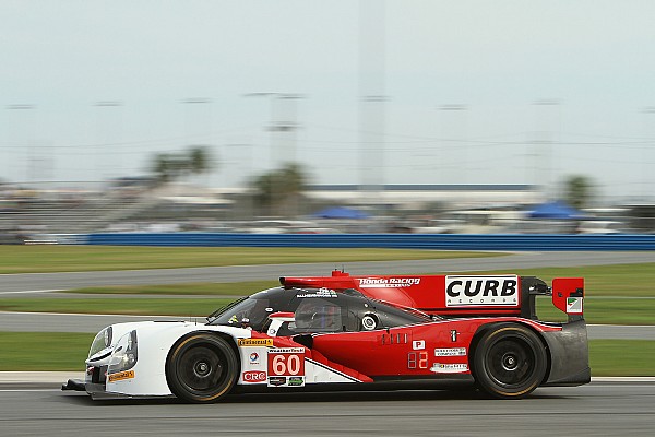 Negri leads wet first practice at Daytona