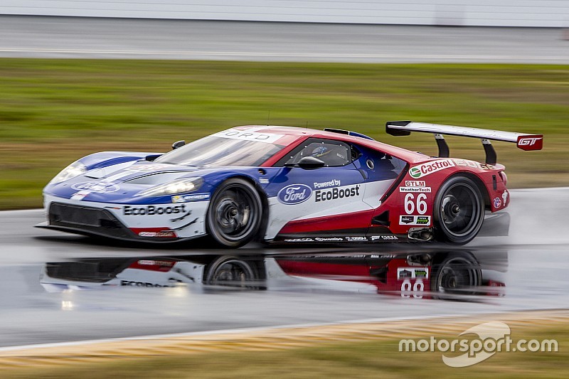 Ford domina en la segunda práctica en Daytona