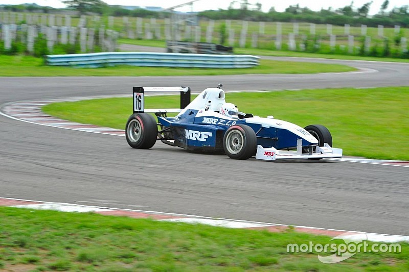 Tharani stays on top in second F1600 practice