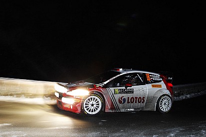 Kubica confirma ausência no rali da Suécia