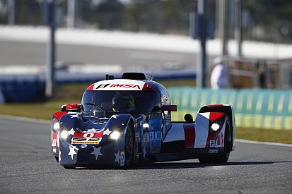 Stunde 1: Reibungsloser Daytona-Start!