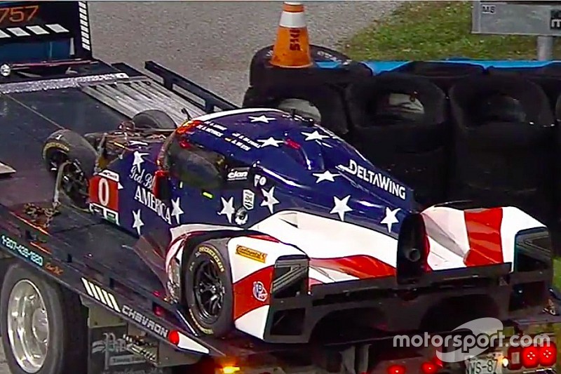 Massive shunt for DeltaWing in fourth hour of Rolex 24