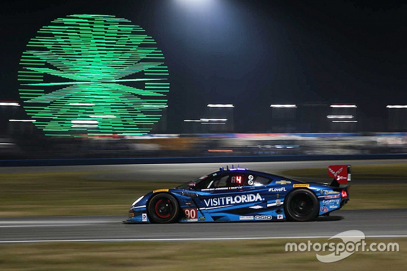 Stunde 16: Daytona-Dämmerung und Gelbphase 18