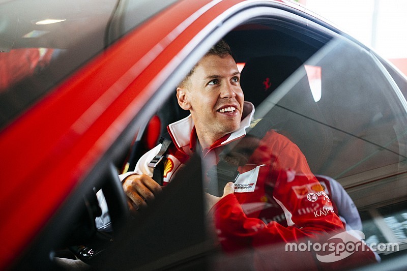 Vettel encabeza la delegación en la reunión de la F1