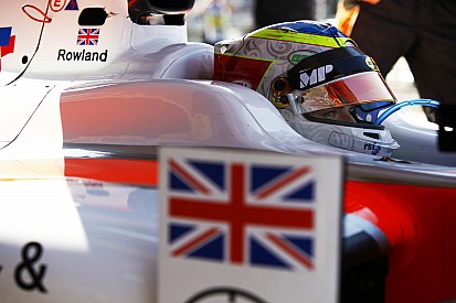 Роуленд поедет за MP Motorsport в GP2