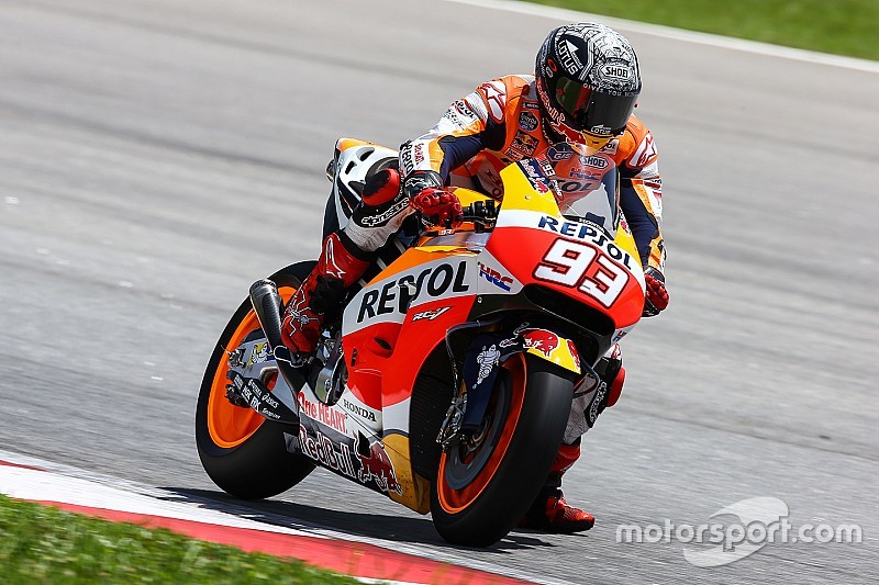 Marquez: "Il gap da Lorenzo è preoccupante"