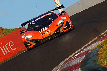 McLaren gewinnt die 12 Stunden von Bathurst 2016