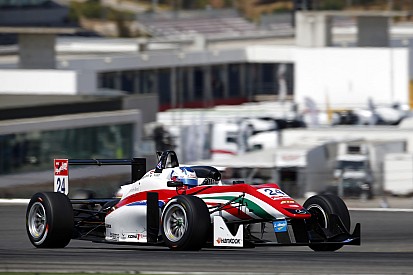 Nick Cassidy complète le quatuor Prema Powerteam