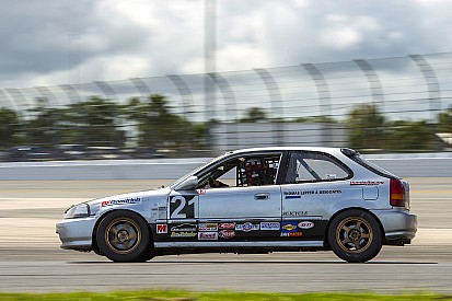 EPA moves to restrict road to racecar conversions