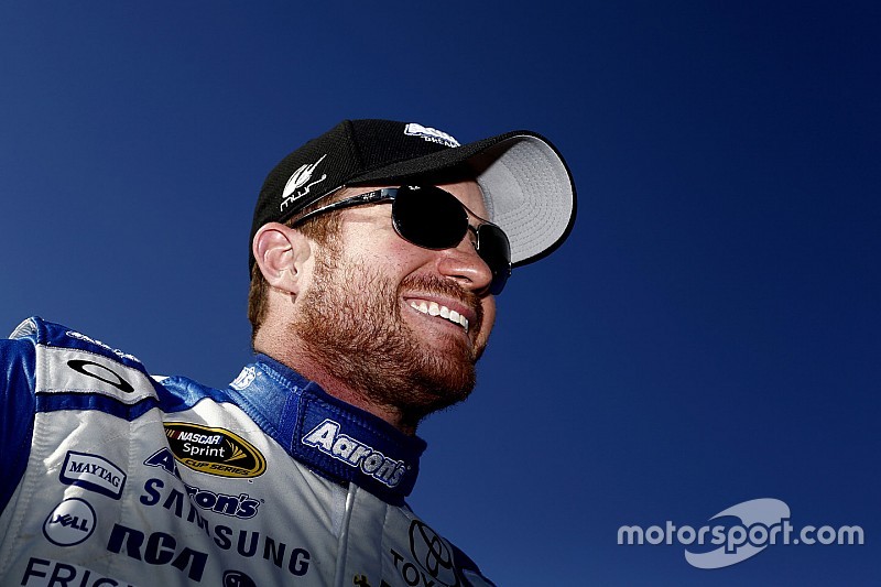 Brian Vickers deve substituir Tony Stewart em Daytona