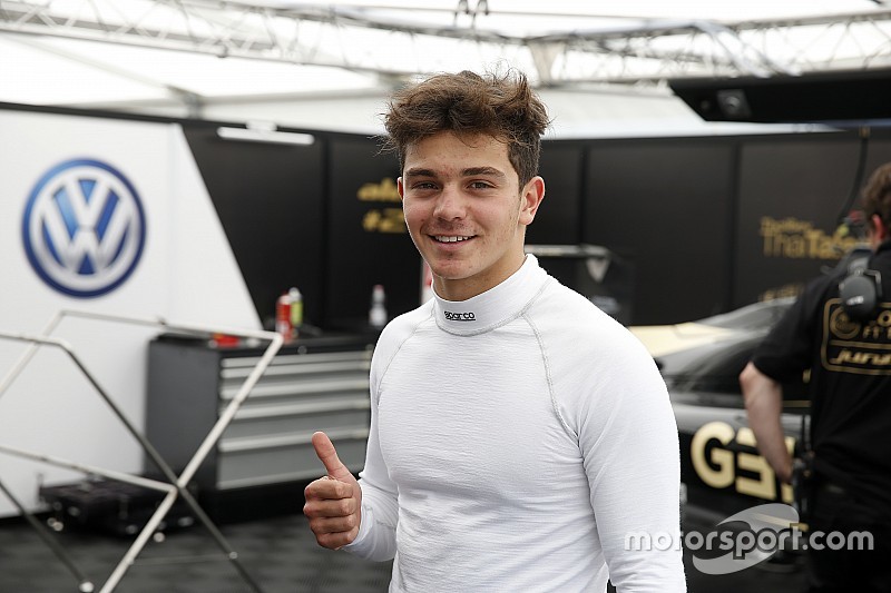 Voormalig Lotus Junior Boccolacci naar FR2.0