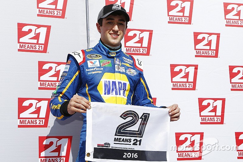 Polesitter Chase Elliott, Hendrick Motorsports Chevrolet