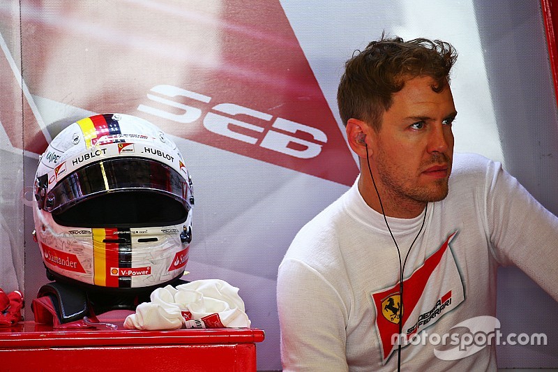 Vettel: "F1 riskeert voeling met roots te verliezen"