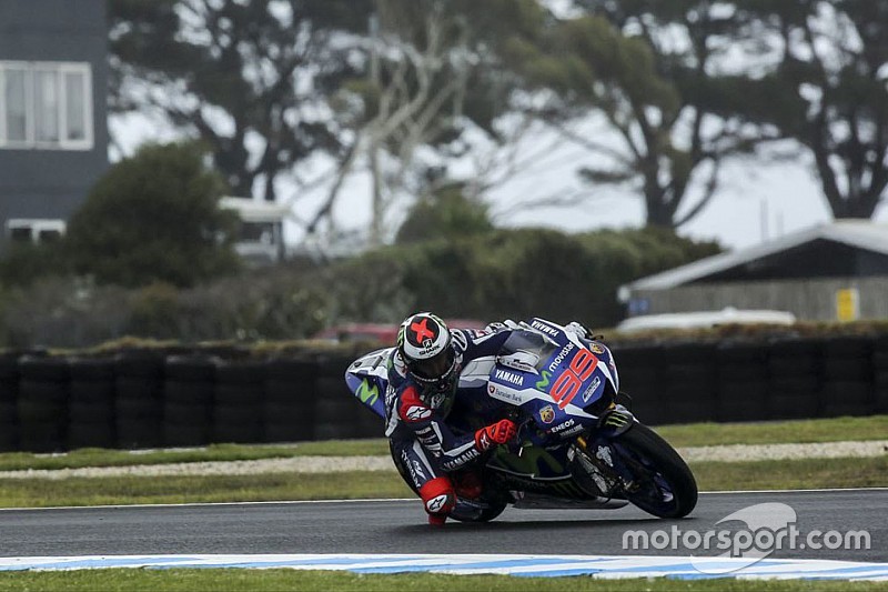 Lorenzo kampt met "merkwaardig gevoel" met motor