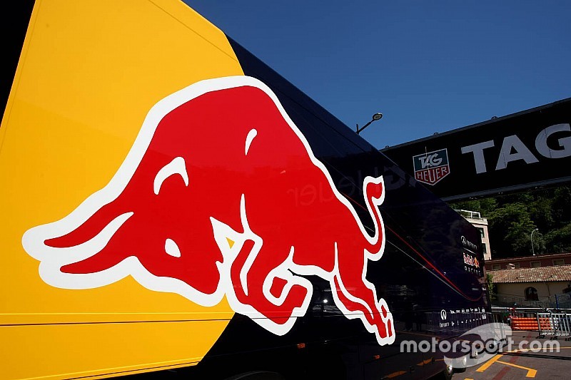 Nouvelle livrée, mêmes soucis de moteur pour Red Bull ?