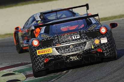Due Ferrari 458 in classe GT Cup per la Duell Race