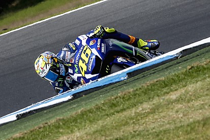Valentino Rossi ha scelto la Yamaha M1 "ibrida"