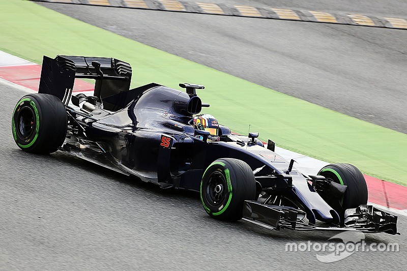 Toro Rosso estreia motor Ferrari e usa pintura provisória